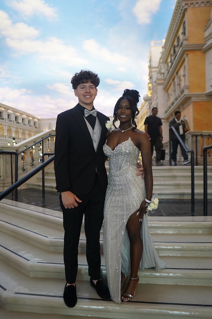 Modest Senior Prom Dresses High Schools Inspiration Mermaid Sweetheart Silver Slit Semi Formal Grad Long Prom Dress For Teens AB2156