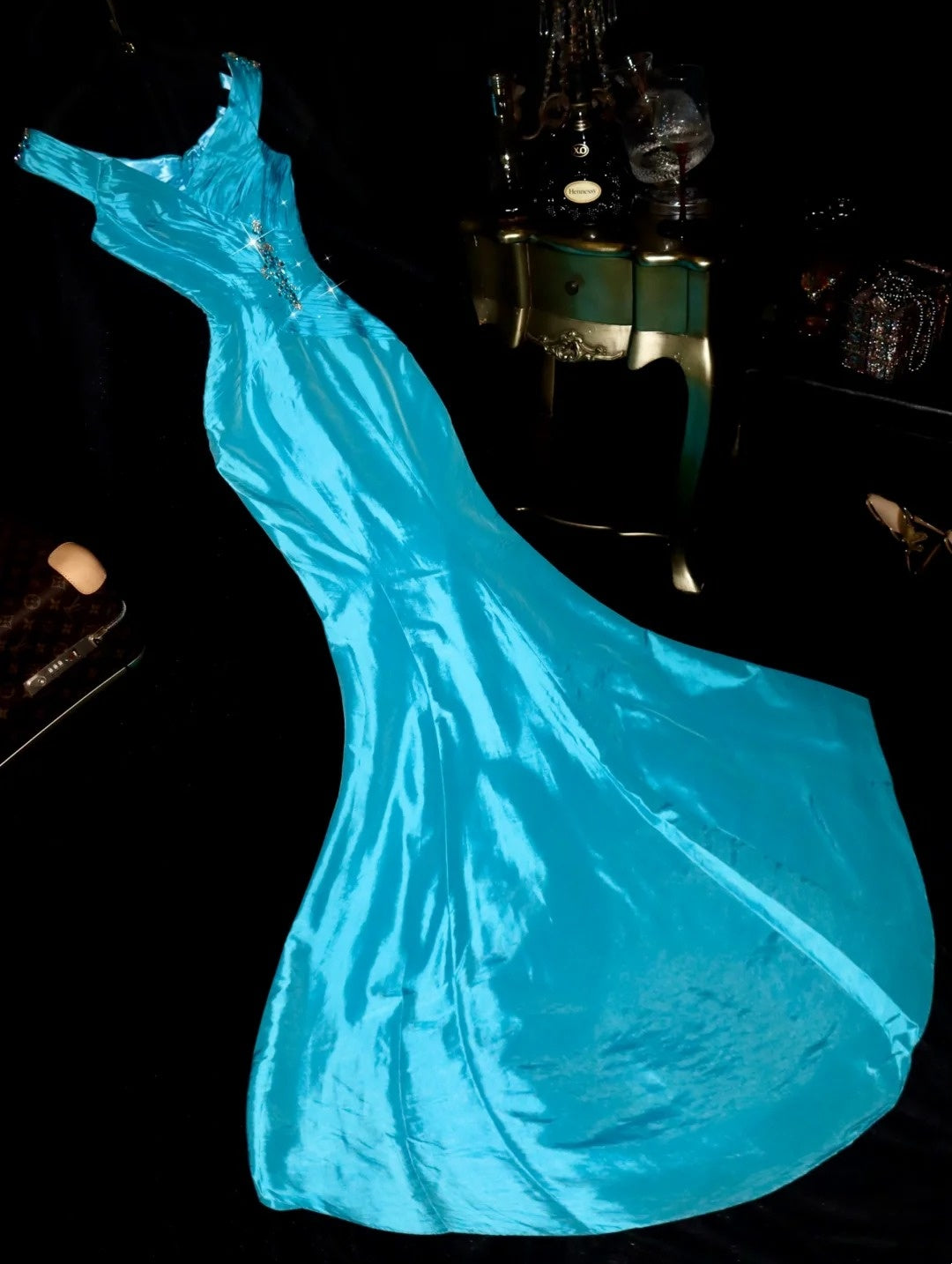 Sophisticated Mermaid V Neck Blue Taffeta With Ruffled School Dances Prom Dresses 8th Grade Formal Outfits Evening Gown RB8444