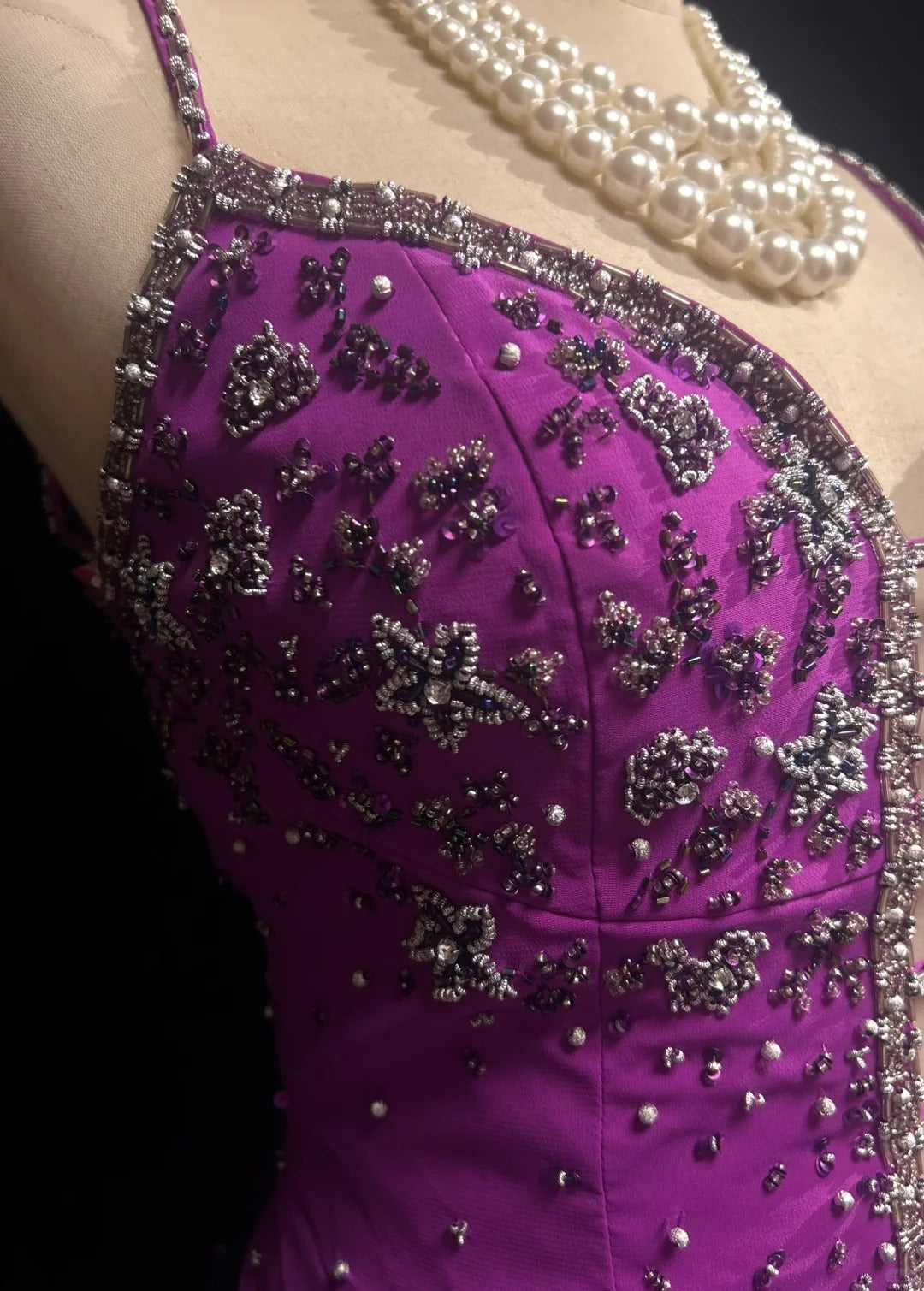 Vintage Prom Dresses A Line Spaghetti Strap Grape Chiffon With Beading Split Long Formal Dress N2456