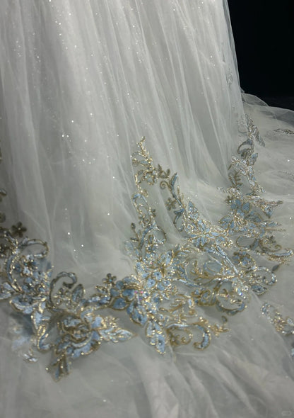 Princess Lace Straps White Appliques Sweet 16 Dress Ball Gown Formal Party Outfits Sweet Sixteen Dress RC0088