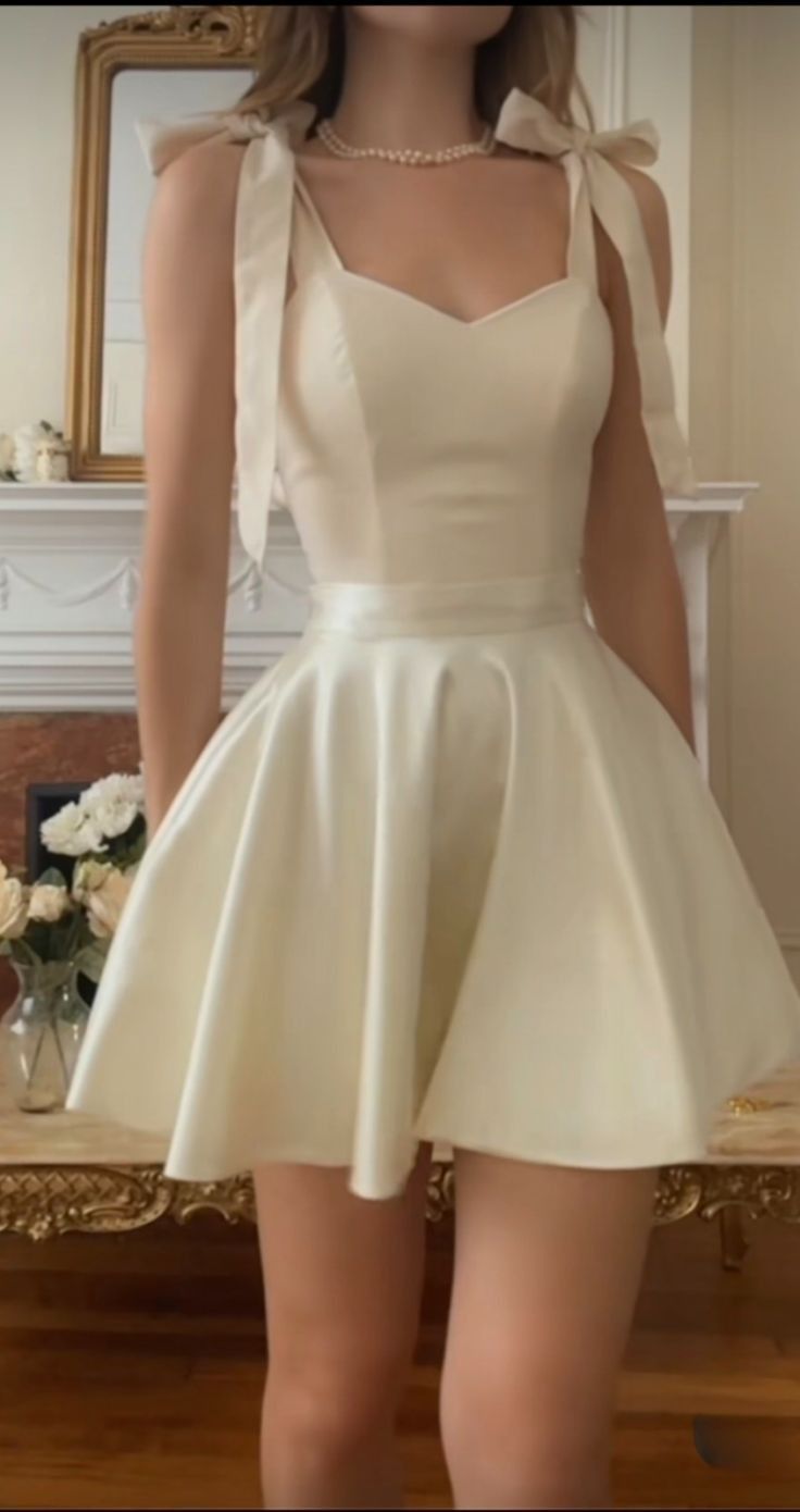 Modest A Line Spaghetti Strap Ivory With Bow Graduation Dresses Short High School For 8th Grade Senior Inspo Homecoming Gown RB3331