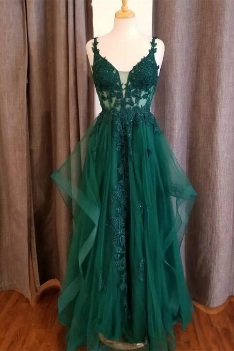 Classy A Line Spaghetti Strap Emerald Green Tulle Prom Dress Aesthetic For Teens Formal Dress Party Outfits Prom Gown AB1078