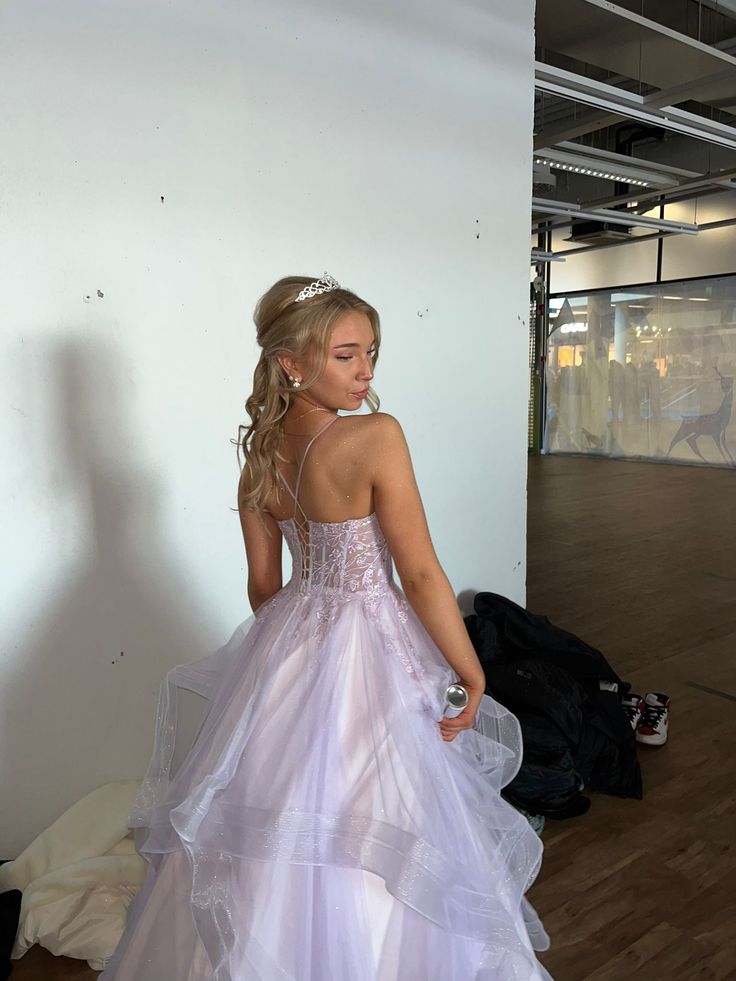Unique Ball Gown Prom Dress Lilac Lace Formal Long Tiered Evening Party Gowns Vestidos De Dia AB551