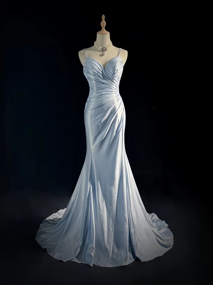 Elegant Blue Spaghetti Strap Prom Gown Pleated Sweetheart Neckline Sexy Backless Fishtail Celebrity Banquet Evening Dress AB987