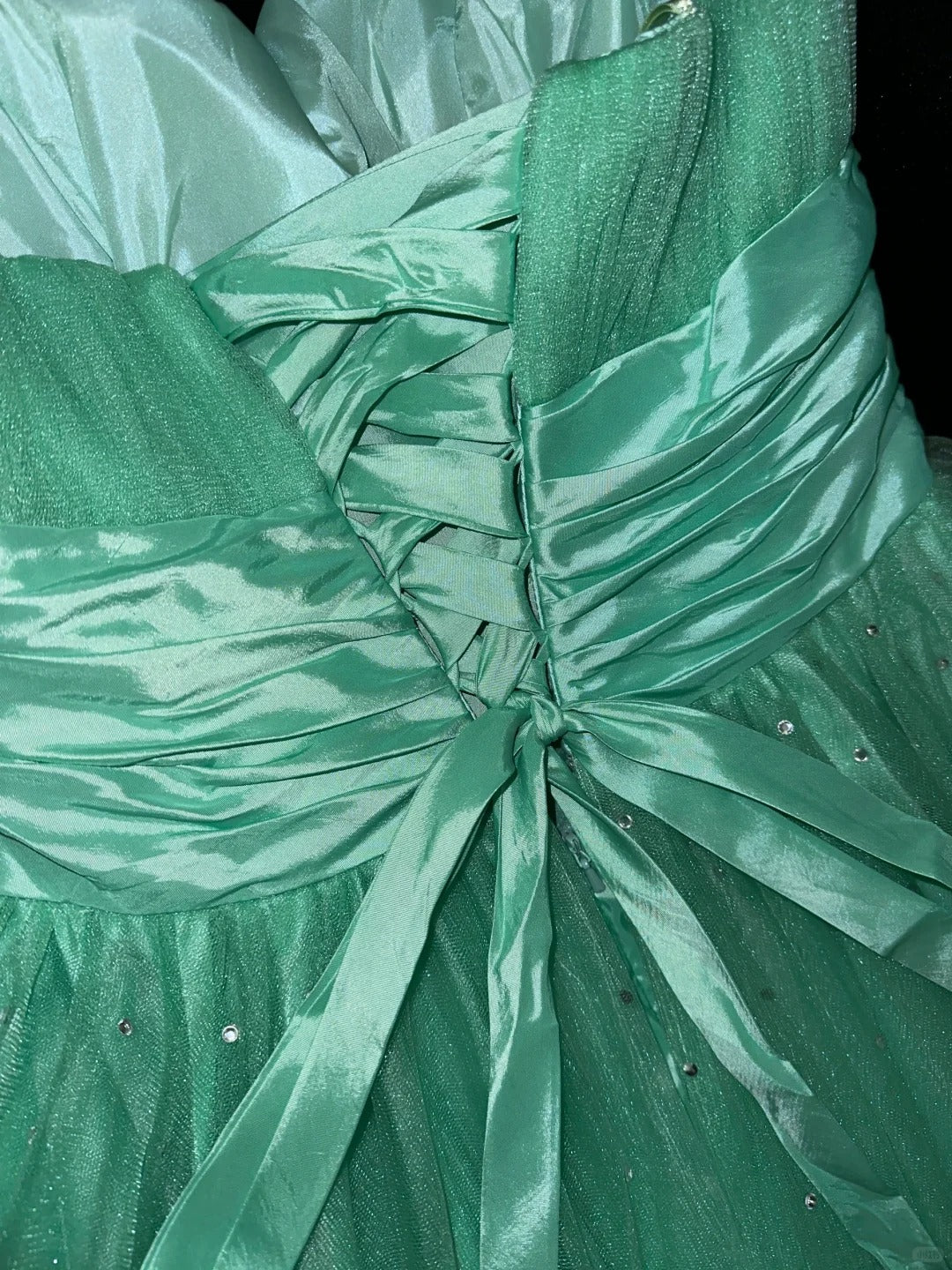 Glamorous Ball Gown Sweetheart Green Tulle School Dances Prom Dresses 8th Grade Formal Outfits Evening Dress RB8402