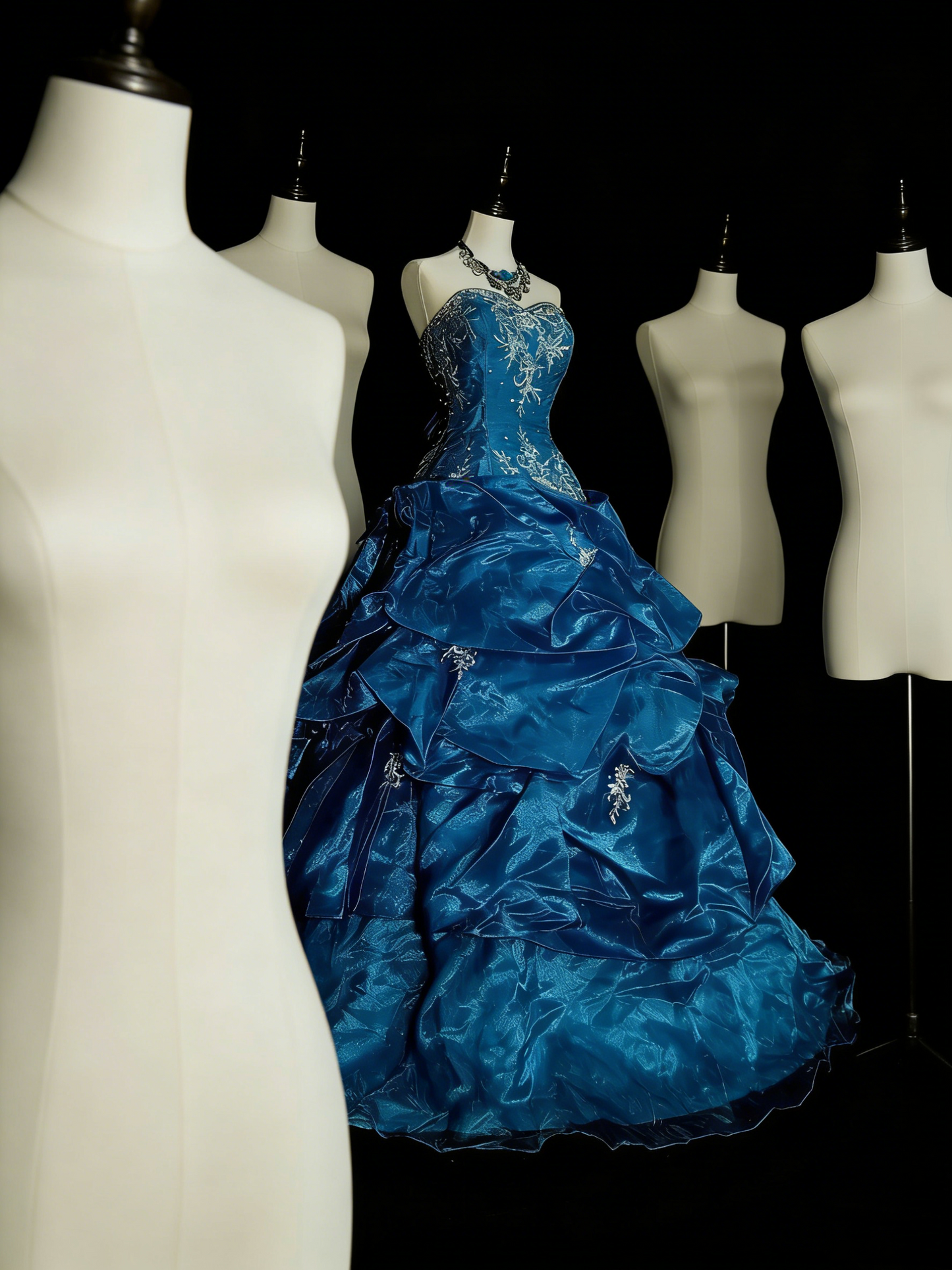 Vintage Ball Gown Sweetheart Blue Organza With Ruffles Sweet 16 Dresses Quinceanera Dress Long 15 Vestidos De Fiesta N1462