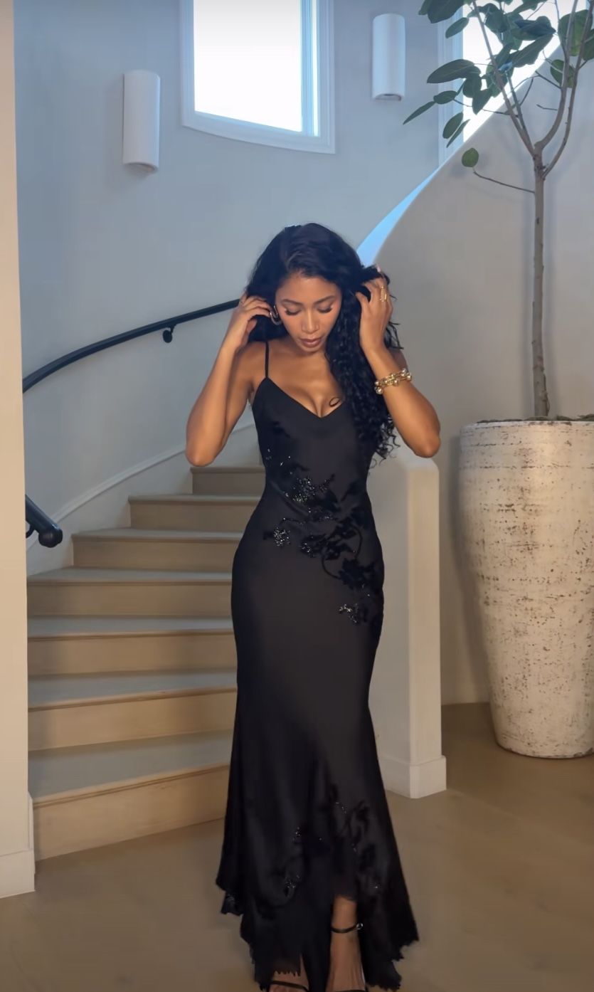 Vintage Mermaid Spaghetti Strap Black Lace Long Prom Dresses Evening Long Formal Dress RB3819