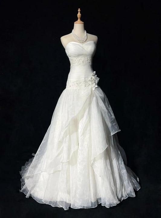 Charming Women's Mermaid Sweetheart White Tulle Pleated With Flowers Long Wedding Dresses AB1482