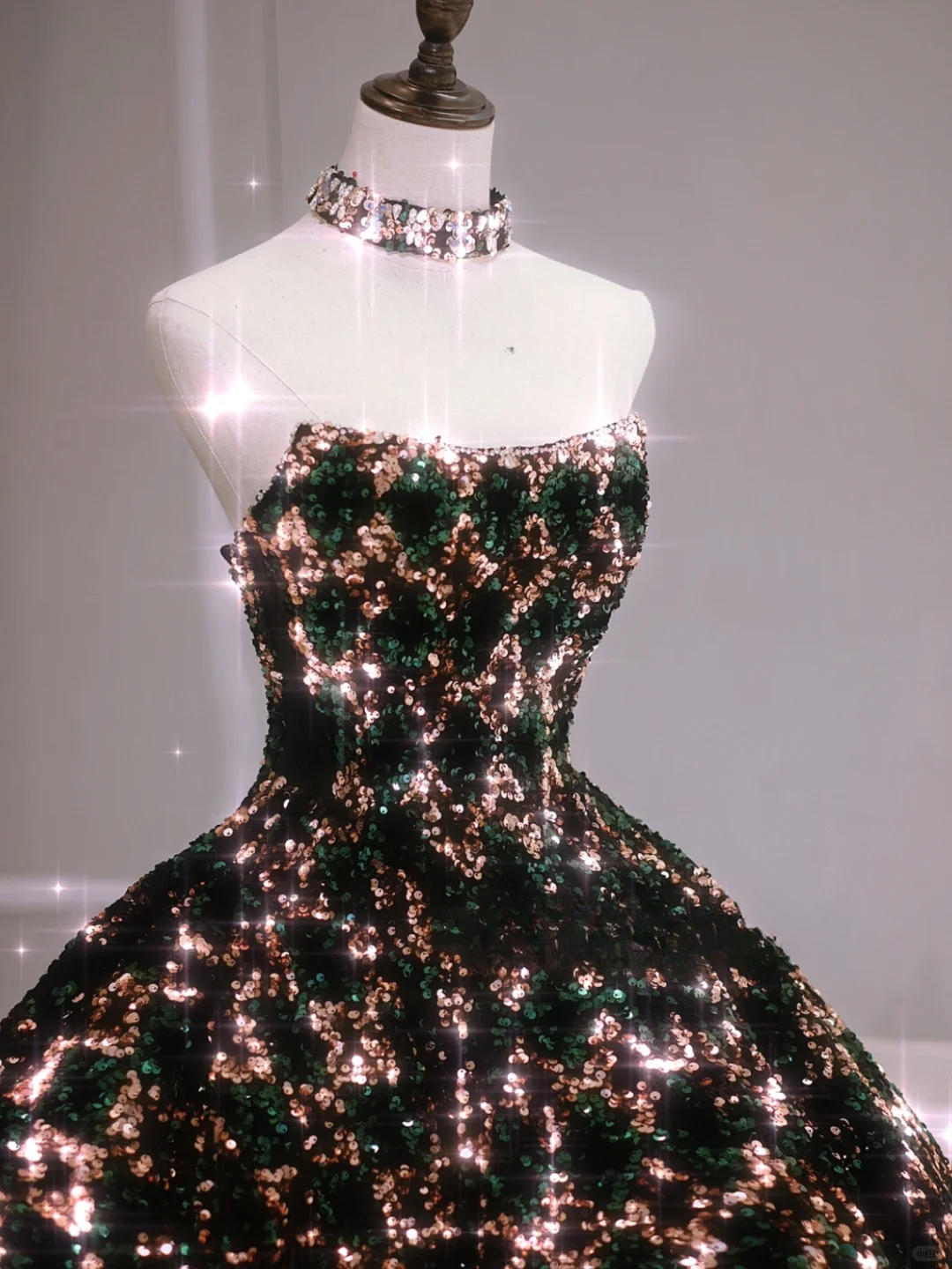 Cute Ball Gown Strapless Black Sequin Sleeveless Long Prom Dresses Prom Gowns Evening Dress A020