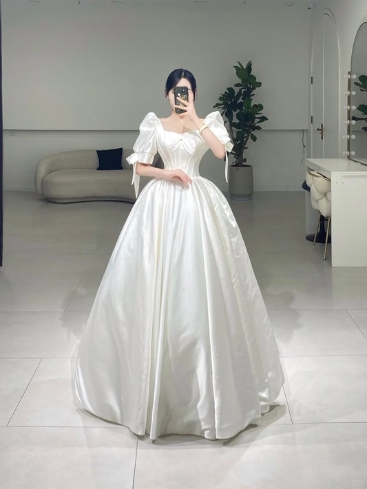 Timeless Ball Gown Square Neck White Satin Short Sleeves Long Wedding Dress Beautiful Formal Cute Wedding Dresses A085