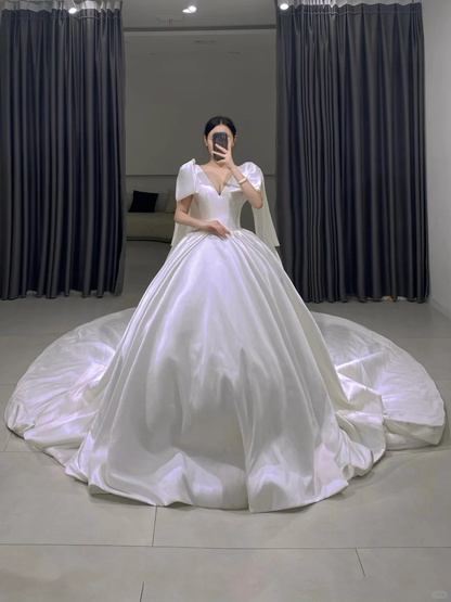 Timeless Ball Gown V Neck White Satin Sleeveless Long Wedding Dress Beautiful Formal Cute Wedding Dresses A091