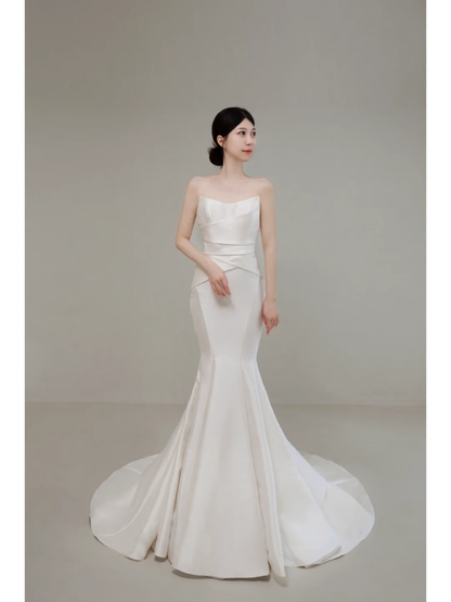 Timeless Mermaid Strapless White Satin Long Bride Dress Summer Simple Bride Dress Classy Wedding Dresses AB850