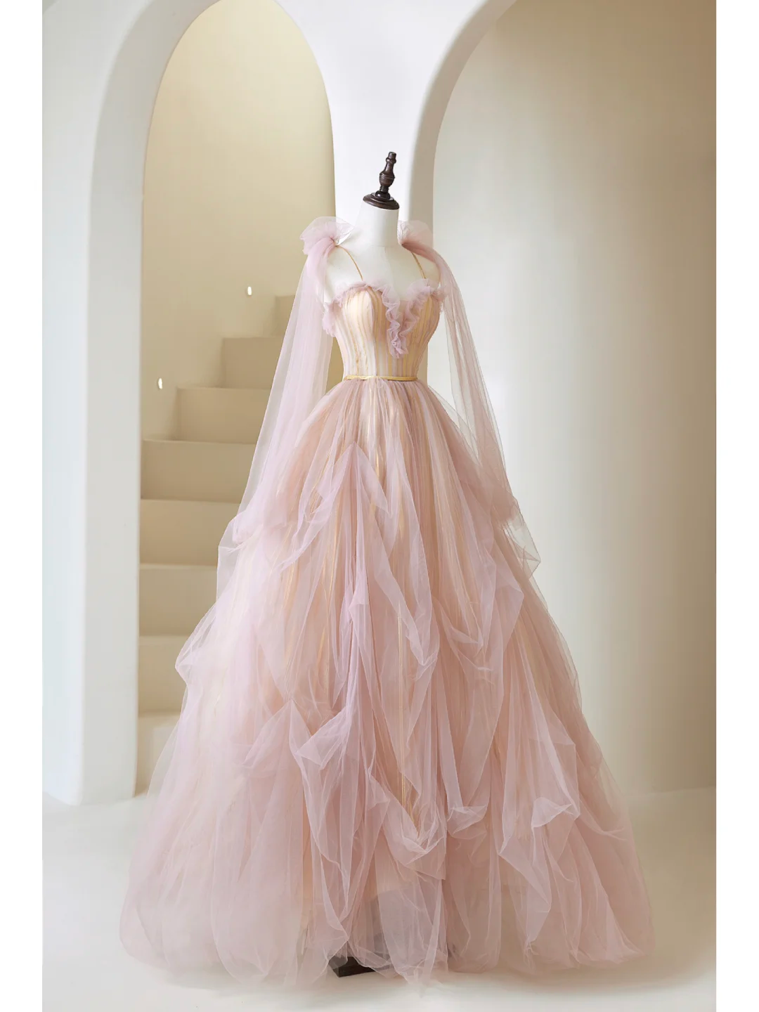 Cute Ball Gown Spaghetti Strap Light Pink Tulle Pleated Long Prom Dresses For Teens Formal Dress Formal Dress Prom Gown AB852