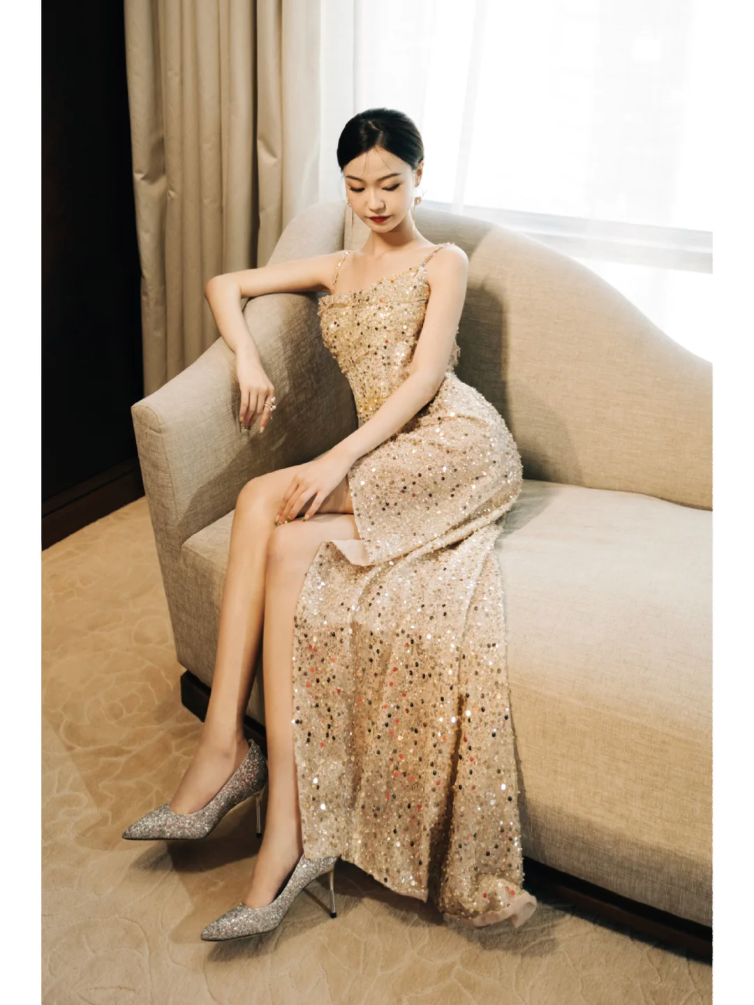Sexy Mermaid Spaghetti Strap Gold Sequin Slit Pleated Long Prom Dresses For Teens Formal Dress Formal Dress Prom Gown AB861