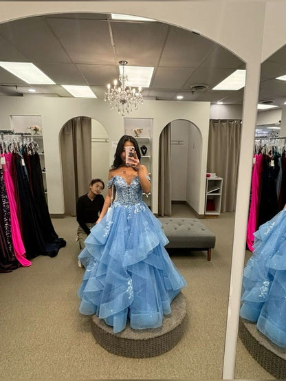 Modest Ball Gown Sweetheart Emerald Green Tulle Lace Appliques Prom Dresses Long Party Dress Evening Dresses AC011