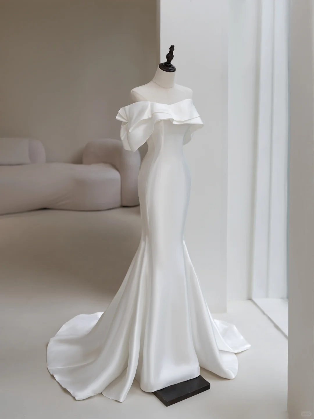 Women’s Off The Shoulder Mermaid With Sleeves Bridal Wedding Dresses Pleated Floor Length For Bride AC046