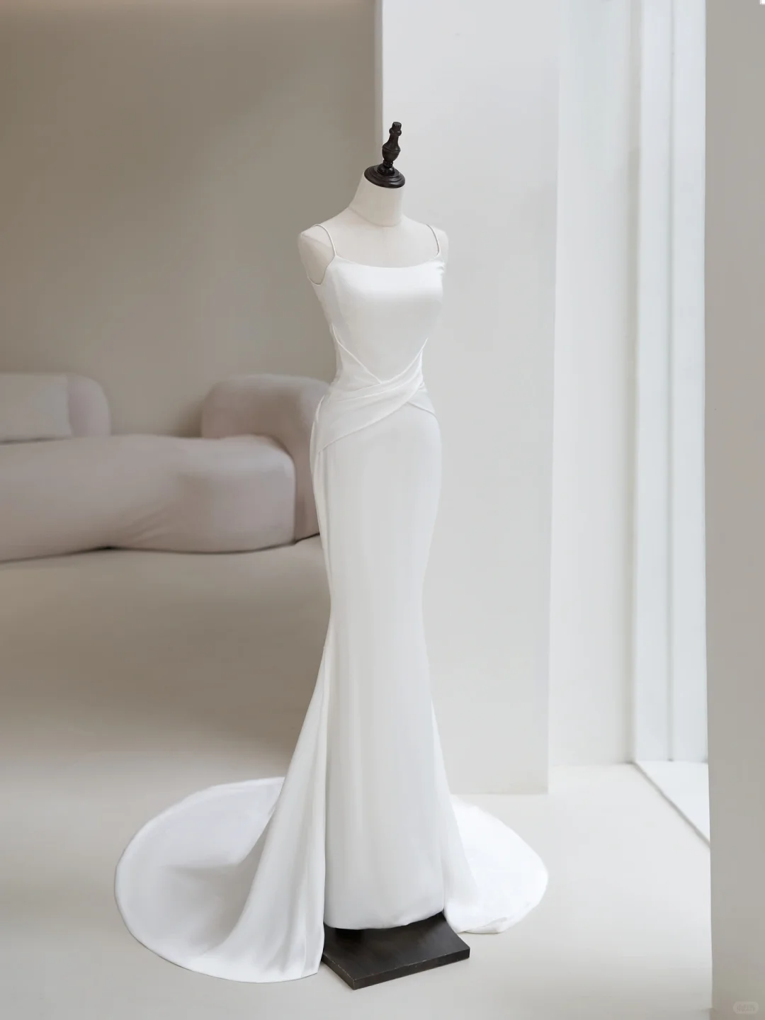 Simple Women's White Mermaid Spaghetti Straps Sleeveless Satin With Pleated Wedding Dresses for Brides Dress AC047