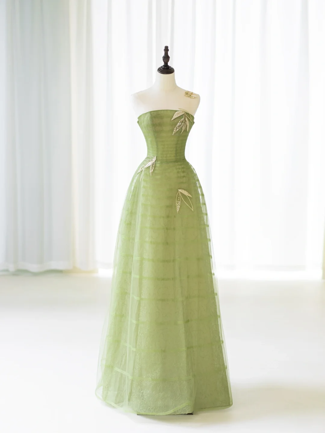 Modest Ball Gown Strapless Sage Green Tulle For Women Party Dress Long Formal Prom Dresses 22th Birthday Outfits AC055