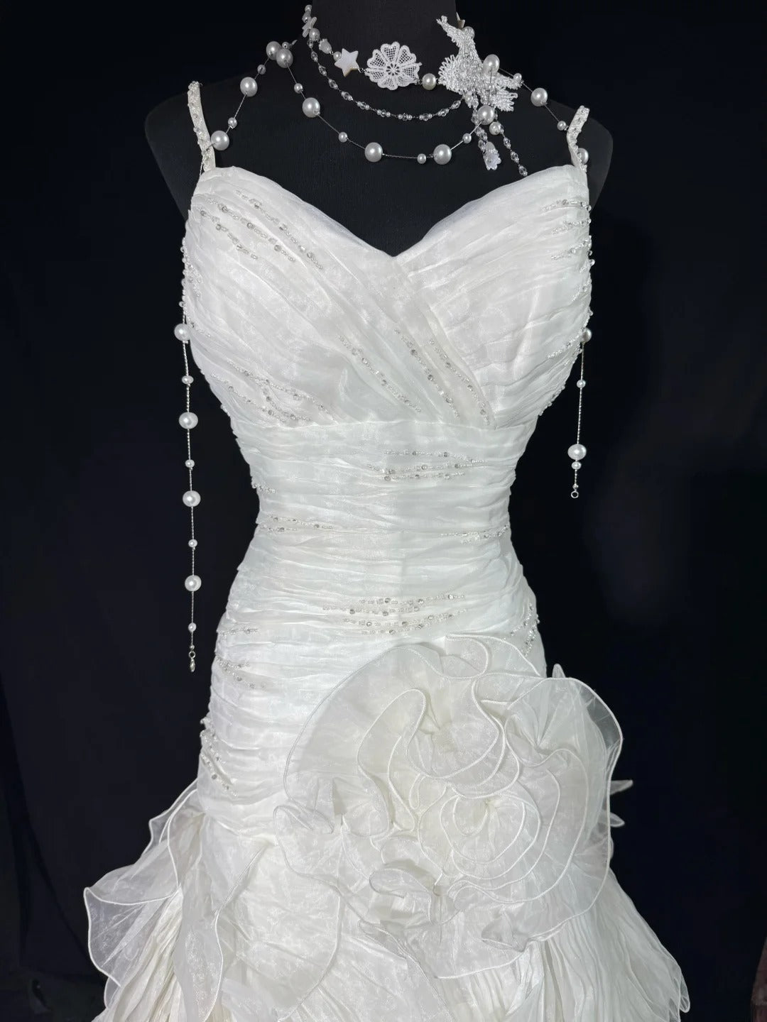 Charming Women's Mermaid Spaghetti Straps Sleeveless White Tulle Pleated With Beads Long Vintage 1920s Wedding Dresses AS005