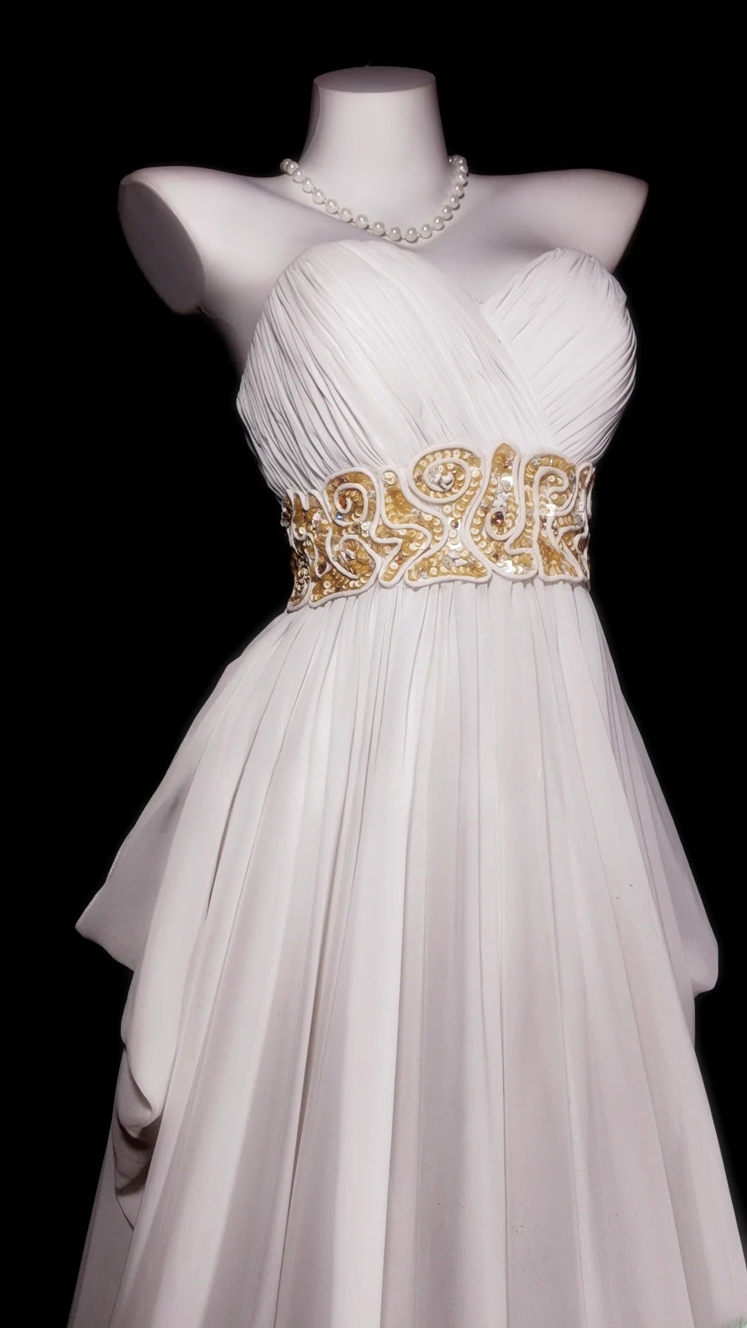 A Line Prom Dress Sweetheart White Chiffon Modest Floor Length Formal Party Gown RB9815