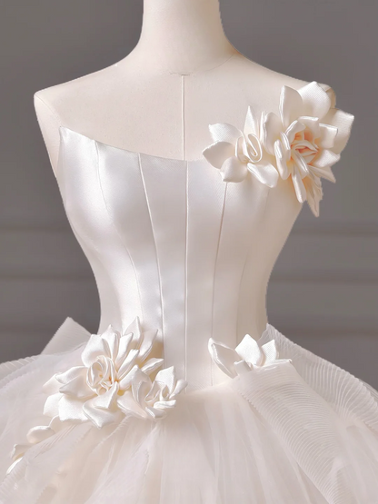 Princess Long Wedding Gowns Ball Gown Off The Shoulder Short Sleeves Pleated Tulle for Bride With Flower Train White Bridal Dress AQ008
