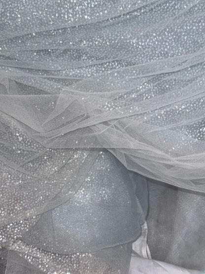 Ethereal Ball Gowns Off The Shoulder White Sequin With Cap Sleeves Tulle Garden Wedding Dresses RB3350