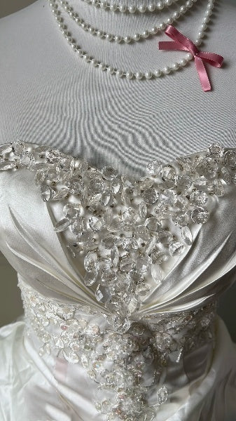 Sweet 16 Dresses Long Sweetheart White Taffeta Ball Gown Sleeveless Sweet Sixteen Birthday Gown RC0378