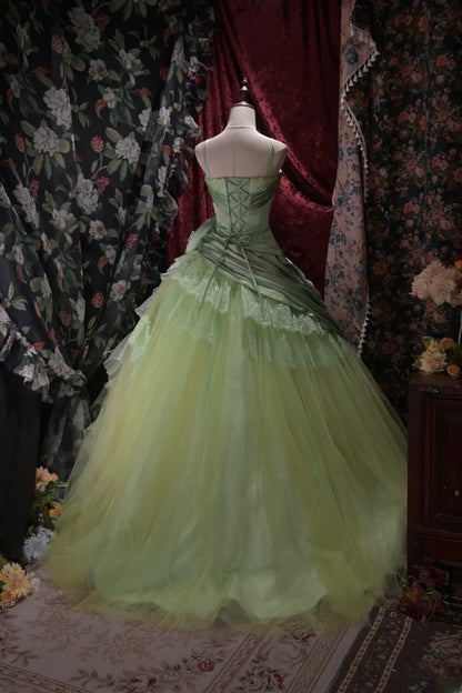 Princesses Fairytale Ball Gown Spaghetti Straps Sage Green Lace Long Quince Dress Quinceanera Dresses Formal Birthday Outfits RB8037