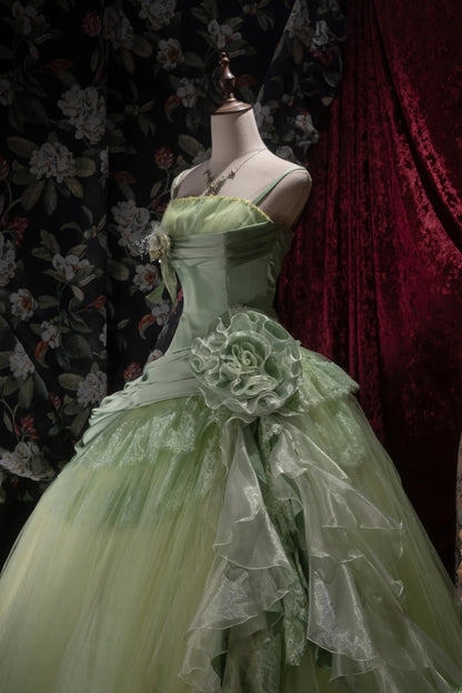 Princesses Fairytale Ball Gown Spaghetti Straps Sage Green Lace Long Quince Dress Quinceanera Dresses Formal Birthday Outfits RB8037