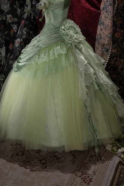 Princesses Fairytale Ball Gown Spaghetti Straps Sage Green Lace Long Quince Dress Quinceanera Dresses Formal Birthday Outfits RB8037