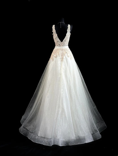 Refined Prom Dresses A Line V Neckline White Tulle With Appliqued Evening Dress Formal Outfits RB5824