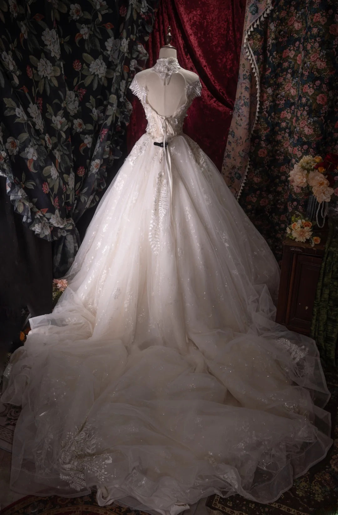 Vintage 80s Mermaid Sweethart High Neck Lace Tulle White With Appliques Cap Sleeves Brides Gown Bridal Dress Wedding Dresses RB8039