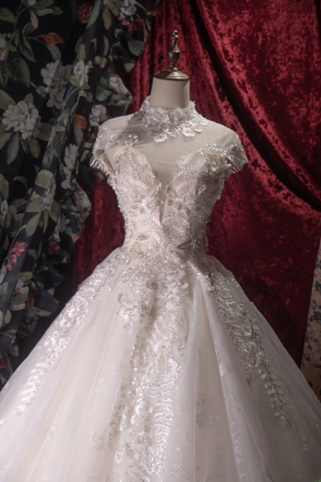 Vintage 80s Mermaid Sweethart High Neck Lace Tulle White With Appliques Cap Sleeves Brides Gown Bridal Dress Wedding Dresses RB8039