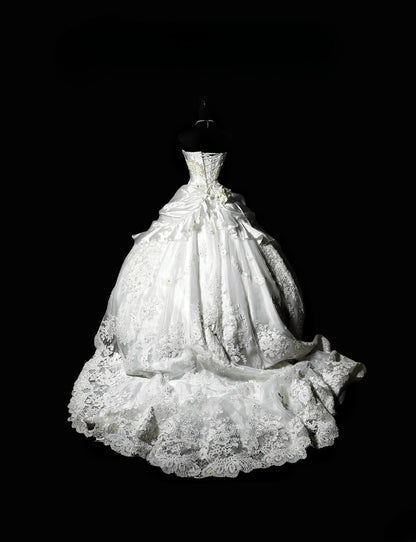Vintage Ball Gown Sweetheart White Taffeta With Appliqued Lace Brides Gown Bridal Dress Wedding Dresses Style RB7554