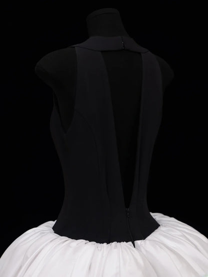 Ball Gowns Prom Dress Aesthetic V Neckline With Pleated Style Impress Black Tops White Long Prom Dresses Party Formal Gowns SA014