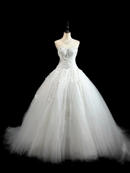 Vintage Ball Gown Sweetheart White Tulle With Appliqued Lace Brides Gown Bridal Dress Wedding Dresses Style RB7555