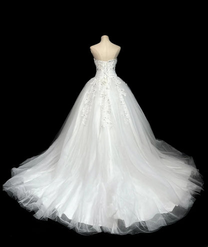 Vintage Ball Gown Sweetheart White Tulle With Appliqued Lace Brides Gown Bridal Dress Wedding Dresses Style RB7555