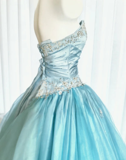 Vintage Ball Gown Sweetheart Tulle Sleeveless Long Quinceanera Dresses Sweet 15 16 Birthday Outfits AS016