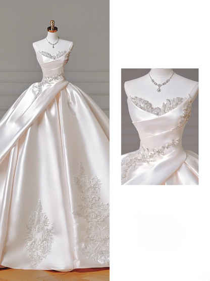 Princess Long Wedding Gowns Ball Gown Sweetheart Pleated Satin for Bride With Beads White Bridal Dress AQ016