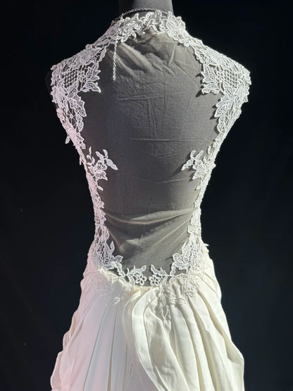 Ethereal Wedding Gowns Brides Dresses A line Spaghetti Strap for Bride Satin White Petite/Plus Size Bridal Gown With Beads For Women AS018