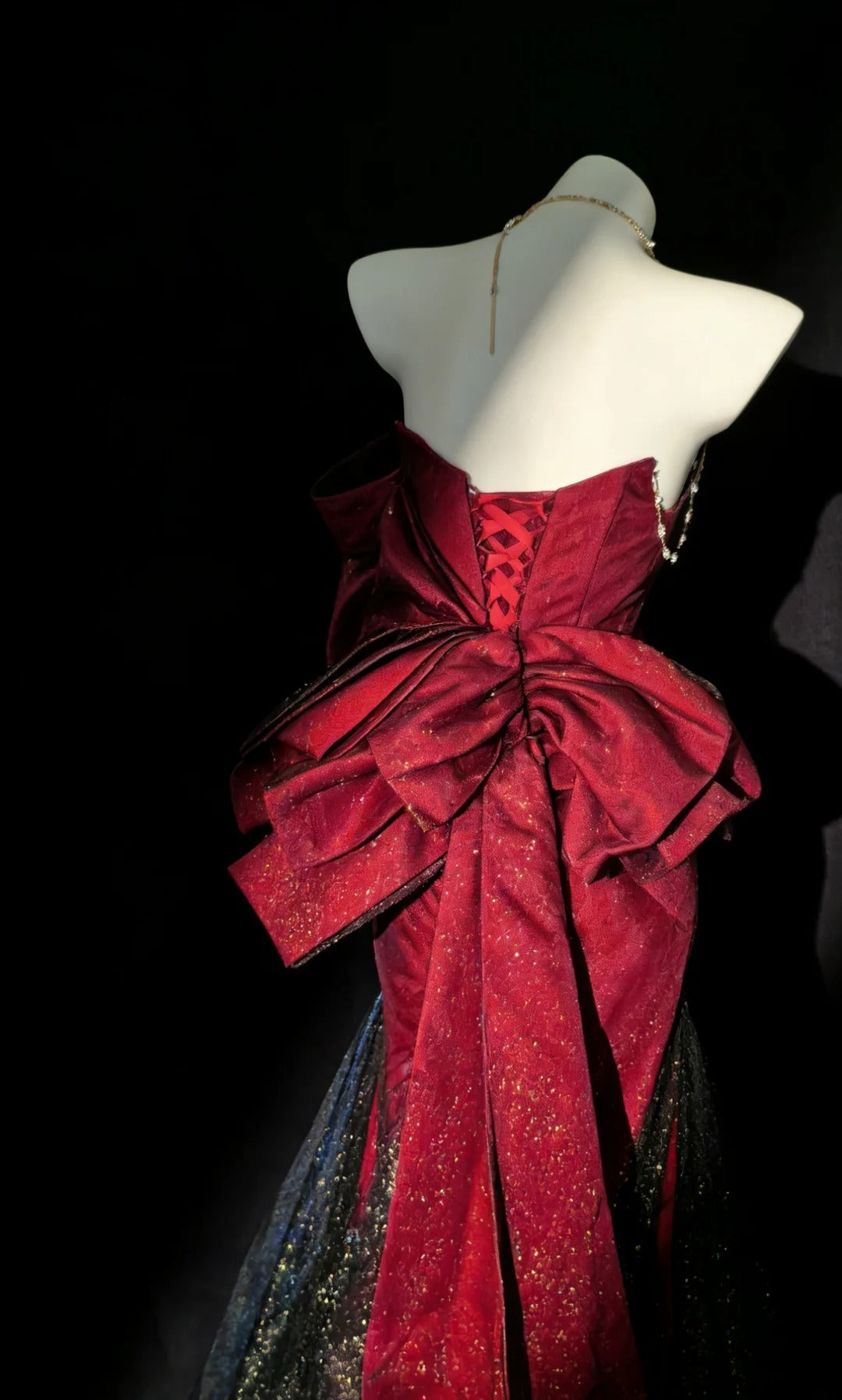 Unique Mermaid Sweetheart Burgundy Satin With Black Tulle Bodice For Women Long Prom Dress 20th Birthday Gowns AS018