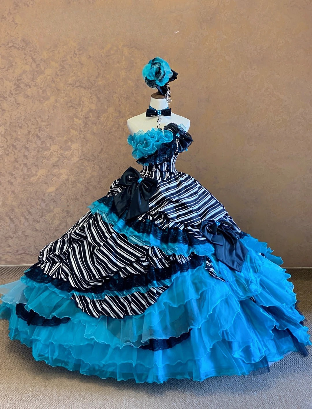 Glam Ball Gown Strapless Blue With Tiered Layers Quinceanera Dresses For Sweet 15 15 Anos Celebration Birthday Dress RB9017