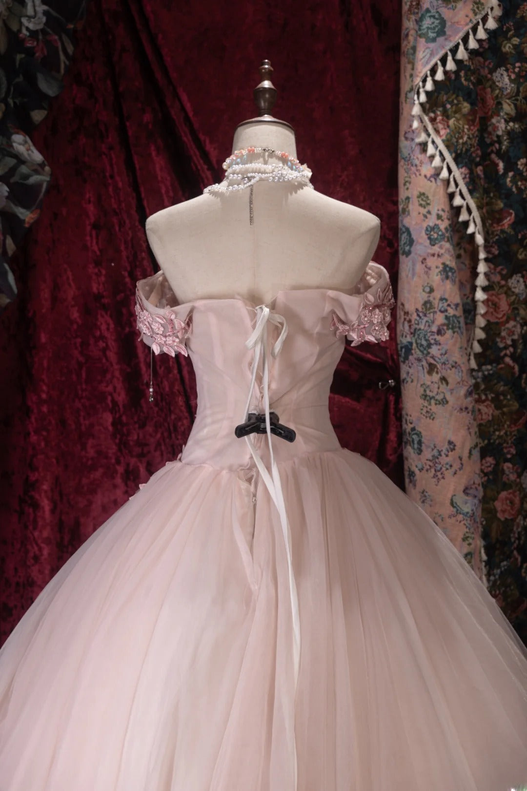 Dreamy Ball Gown Off The Shoulder Pink Tulle With Appliqued Long Quince Dress Quinceanera Dresses Formal Birthday Outfits RB8046