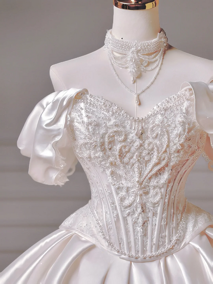 Princess Long Wedding Gowns Ball Gown Sweetheart Pleated Satin for Bride With Removable Sleeves White Bridal Dress AQ022