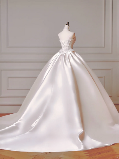 Princess Long Wedding Gowns Ball Gown Sweetheart Pleated Satin for Bride With Removable Sleeves White Bridal Dress AQ022