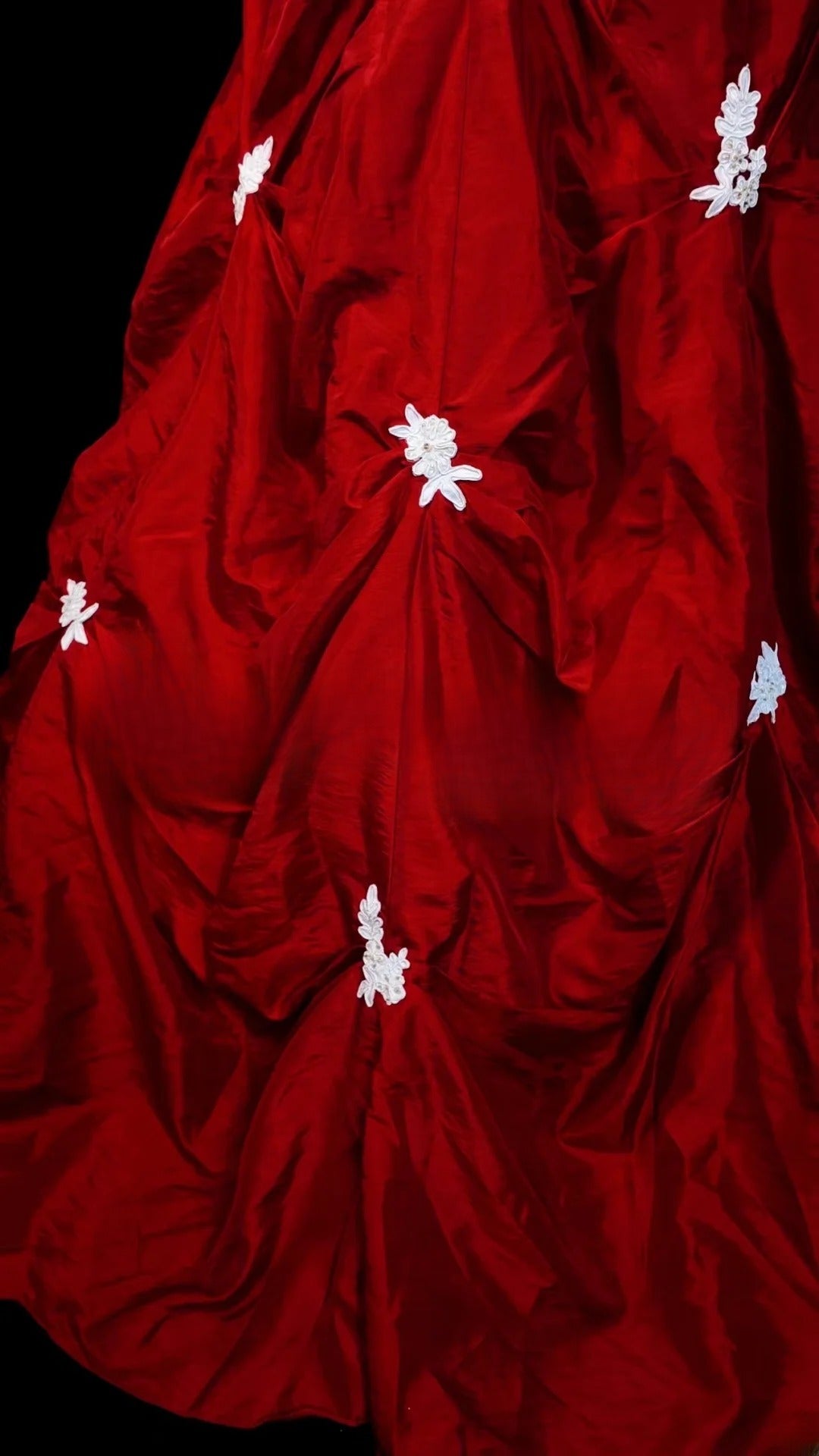 Red Prom Dress Ball Gown Strapless Lace Satin Modest Floor Length Formal Party Gown RB9828