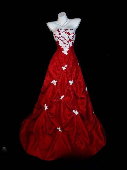 Red Prom Dress Ball Gown Strapless Lace Satin Modest Floor Length Formal Party Gown RB9828