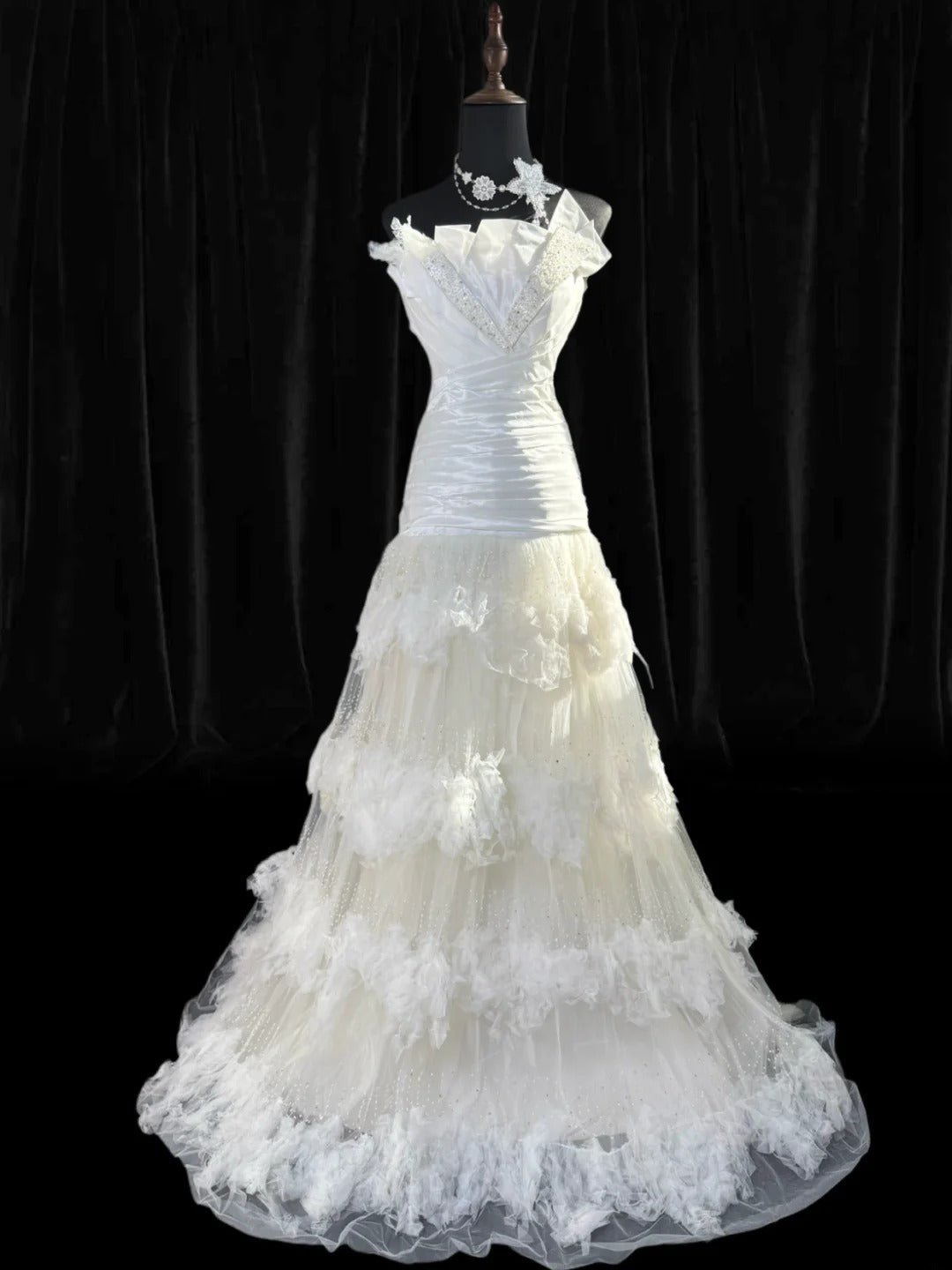 Timeless Women's Mermaid Strapless Sleeveless White Tulle Tiered Pleated With Beads Long Vintage Fitted 1920s Wedding Dresses AS024