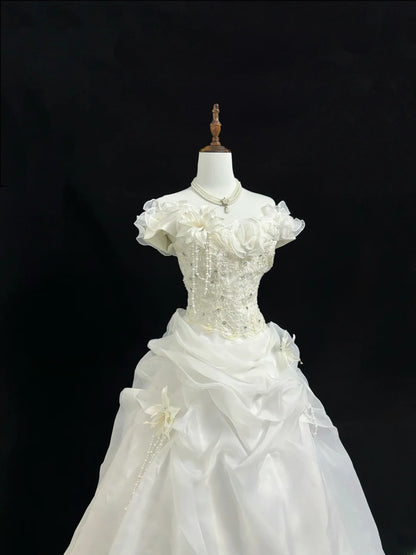 Magical Ball Gown Off The Shoulder White With Layered Tiered Quince Dress Voluminous Sweet 16 Quinceanera Dresses Vestido de RB7396