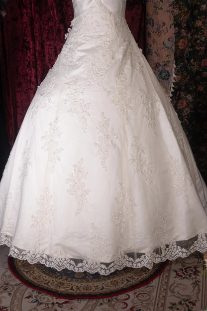 Vintage 80s Ball Gown Strapless Tulle White With Appliques Bow-knot Brides Gown Bridal Dress Wedding Dresses RB8050
